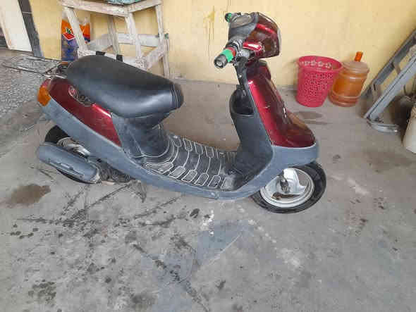 السلام عليكم بطة خطين للبيع شغالة نكره مكينه خير من الله مفتوحه شاصي بلاد السعر 175 وبيها مجال ***********
