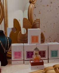 مسك ابراهيم القرشي • ٥ عطور • ٧٥مل مركز