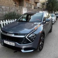 لون بحري فول ما عدا البانوراما ليد امامي وخلفي نظام ترحيب عند الاقتراب...