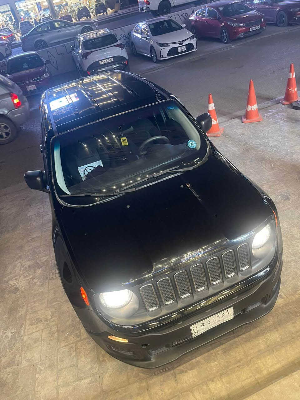 🚗 للبيع جيب رنكيد
الموديل: 2017
الممشى: 31 ألف ميل
اللون: أسود
📌 المواصفات:
شاشة
كاميرا خلفية
📌 حالة السيارة:
السياره جديده ومناقصها اي شي
السعر
11500 وبيها مجال
حادث جاملغين امامية البنيد سليم 
ايرباك ستيرن فقط
للاستفسار الاتصال على الرقم
*********** بغداد, العراق
