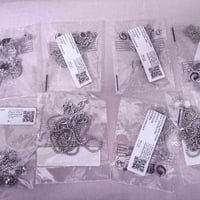 ابيع شلع واحده فد شي غالي حيل علي بل عافيه لي ياخذهن كلهم وي توصيل 25ا...