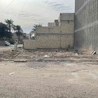 للبيع قطعة ارض ركن مساحه 113.5سندواقع حال121م جبهه 11نزال11شارع عشرين ...