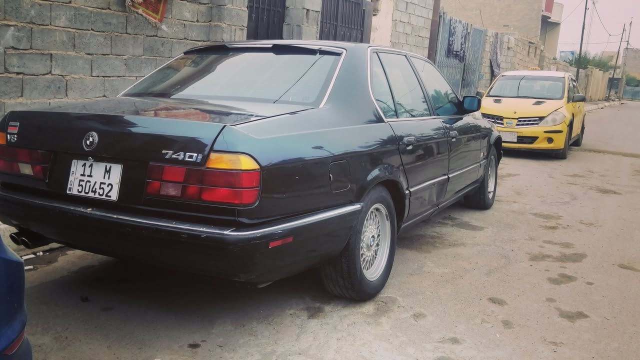 وين الجنايه الحلال🦅 الجديد البلاد للبيع 740 موديل 1994 لون زيتوني رقم بغداد دولي بسمي محرك وكير وتبريد جديد رقم بغداد مكانها (فلوجه) *********** السعر(87)تخم تاير جديد سياره مال جناي اول مره انشرها للبيع بالعافيه ع الياخذها سياره ترايها مال موديل 25🦅
