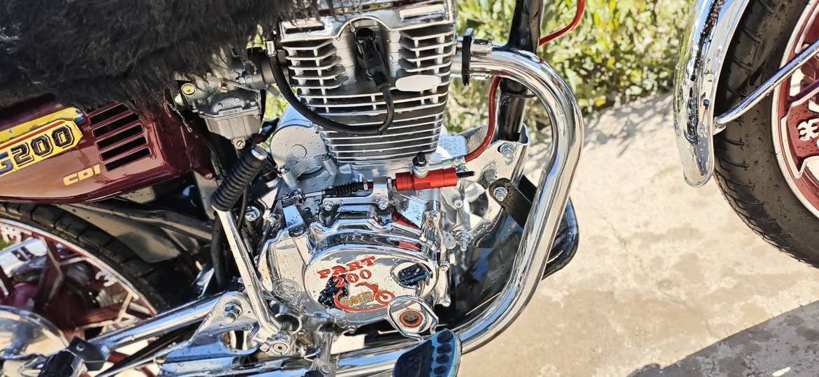 السلام عليكم  بعد اذن الادمن 
بارت عيتاني سوري 2025 
غني عن التعريف  200cc 
عزم نار 💥⚡
 وكالة استعمال اسبوع  ماشي250 كيلو 
ما يحتاج وصف  المعروف لا يعرف 
السعر 700 $$ 
تواصل .***********
