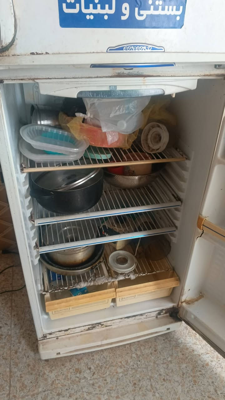 ثلاجه للبيع حجم 16 قدم بيها عطل اوتاماتيك (الماطور شغال) سعره 50 وبيها مجال مكاني نجف بالحولي مال شارع الصب مقابل قرية الغدير


**إذا كنت صاحب هذا الإعلان وتريد حذفه لأي سبب، رجاءا أرسل رسالة إلى الدعم الفني**