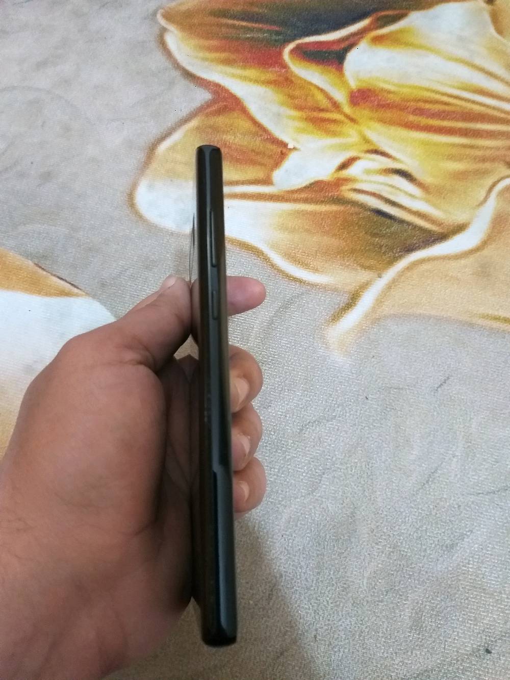 نوت 8 ذاكرة 64 رام 6 بدون ملحقات دبل خط مبدل شاشة اخت الاصلية وبطارية للبيع سعر 110الف عنواني بغداد استفسار عالرقم ***********