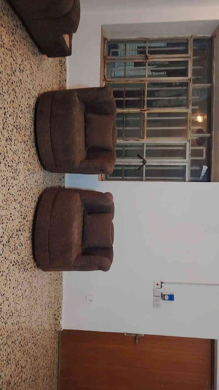 تخم لبيع فصال تركي حطاطه خشب جام روسي اسفنج سوفت طبي مضغوط القماش خاولي جديد جدا مامستعمل ابد  لون قهوائي طول 360 وعرض 340 سعر مليون وربع وبي مجال قليل جدا
الاتصال *********** وتساب او رصيد مكان هيت حي الجمعيه لاولئ
