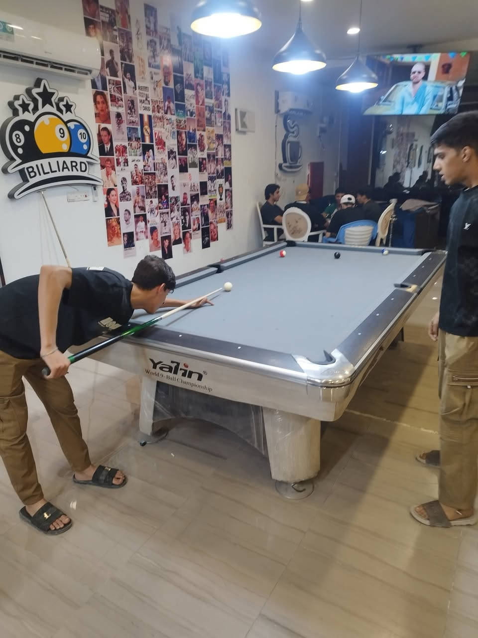🎱 للبيع – طاولة بلياردو Yalin 9 Ball 🎱
طاولة بلياردو Yalin بحالة ممتازة جدًا، استخدام خفيف ونظافة 99% من 100، جاهزة للعمل أو للاستخدام الشخصي دون أي مشاكل.
✅ حالة ممتازة
✅ سطح لعب نظيف ومستوي
✅ مناسبة للمقاهي وصالات الألعاب والاستراحات
✅ معاينة الطاولة متاحة
📍 الموقع: الأصالة – الأمين
📞 للاستفسار والحجز: ***********
السعر: يُحدد عند الاتصال
