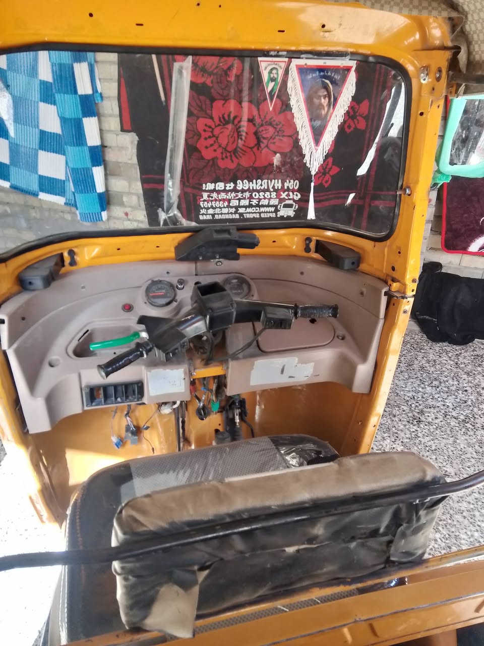 سلام عليكم تكتك للبيع موديل 20 رقم وسنوية تحويل مباشر مكلف بلنشر السعر 6 وبيهة مجال  بسيط حك الجية  المكان الكمالية رقم ***********
