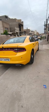 جارجر بوليسي  موديل ٢٠١٩ محرك ٣٦٠٠ شادين ماشية ٢٢٢ الف كم تبديل جاملغ ...