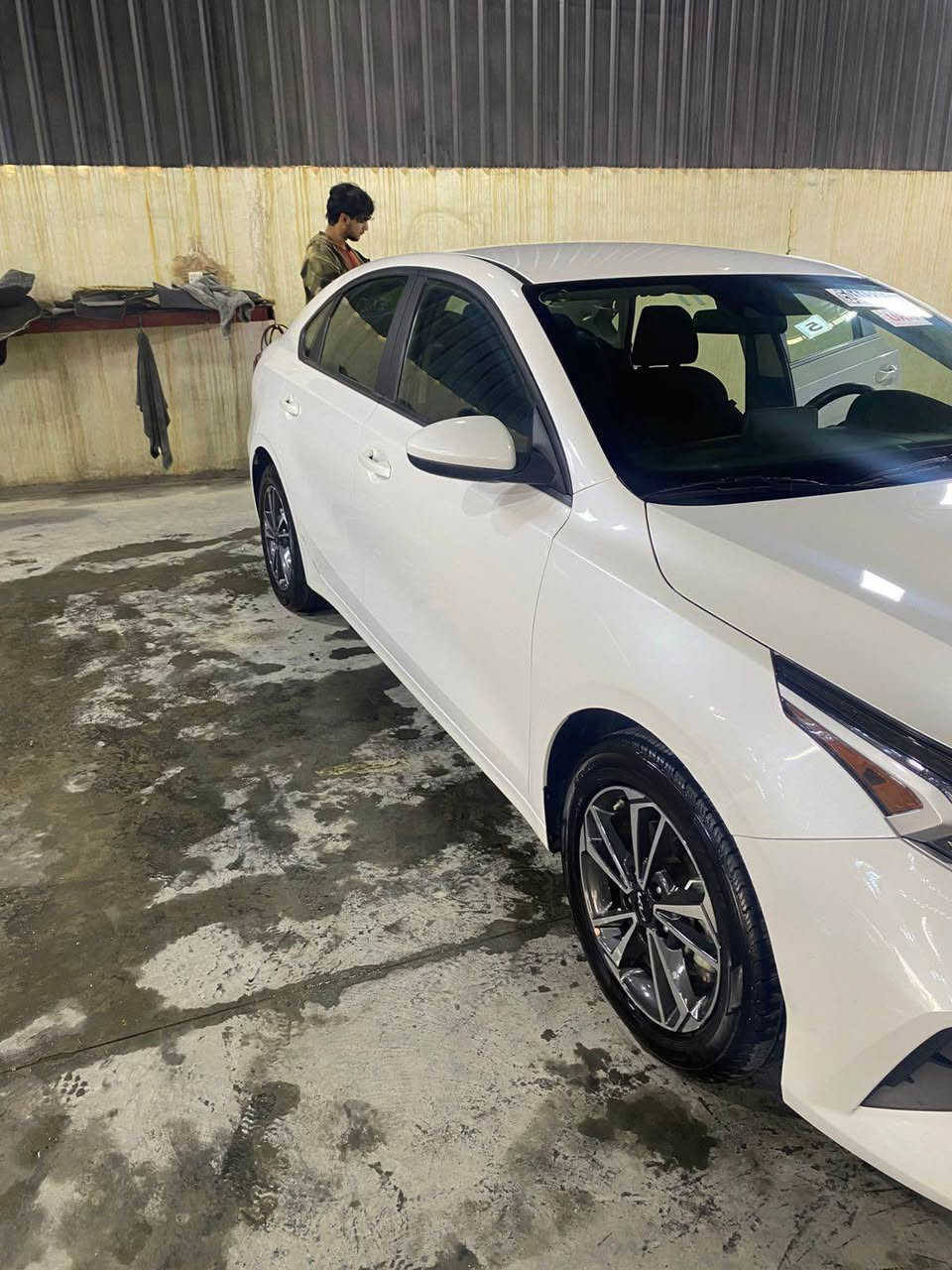كيا فورتي مديل 2024
بدون رقم 
بدون حادث 
بيه بس باردات صارت 
مكينة 2000 دوش
مكان السيارة كربلاء 
سعر 155 وبيه مجال قليل 
*********** كربلاء, العراق
