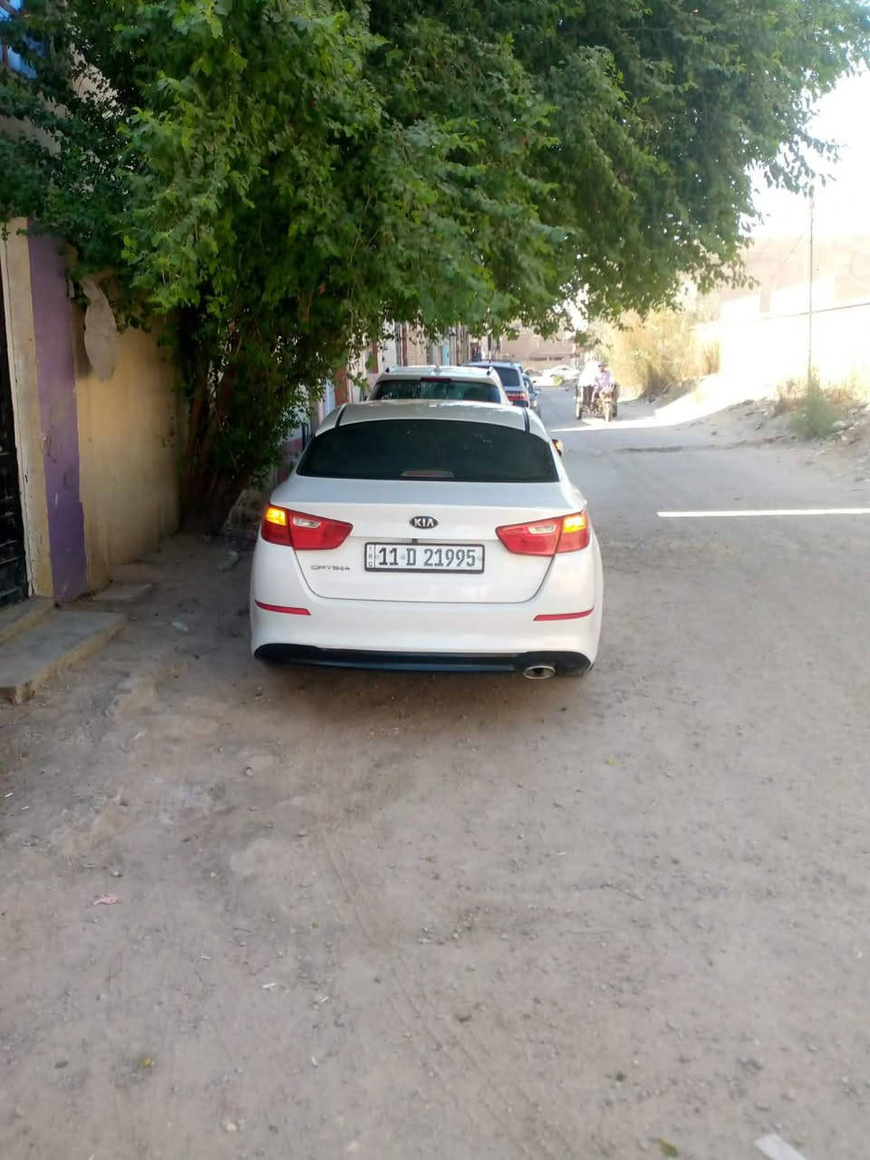 كيا اوبتيما خليجي موديل 16 مكفوله من الضربة والصبغ وتبديل والفتح مكينه 2000 دوش رقم بغداد دولي بسمي سنويه جديده هزه جديده سياره وضع الشركه جديده مكان السياره ناصريه مركز ***********
