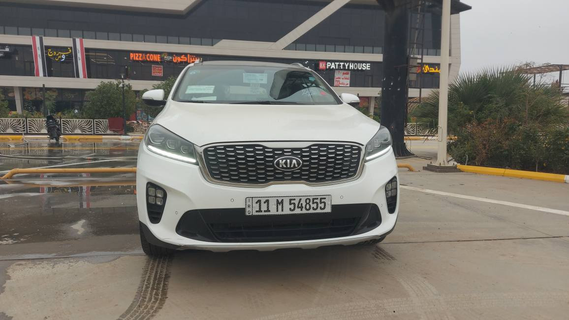 السلام عليكم للبيع سورنتو مديل 2019 خليجي مكفوله كفاله
عدا بارد باب شوي  
رقم بغداد الجديد بسمي
السياره فول مواصفات واحد عل واحد بصمه تشغيل بصمه ابواب اشاير ترحيب مري شفط قطعتين بني راما جنطه كهرباىي سبعه راكب
مكينه وكير وحداديه وتبريد كله  مكفول 
مكينه 6V 
 السعر260 وبيه مجال 
العنوان ديالى بعقوبه
اتصل *********** بعقوبة, ديالى
