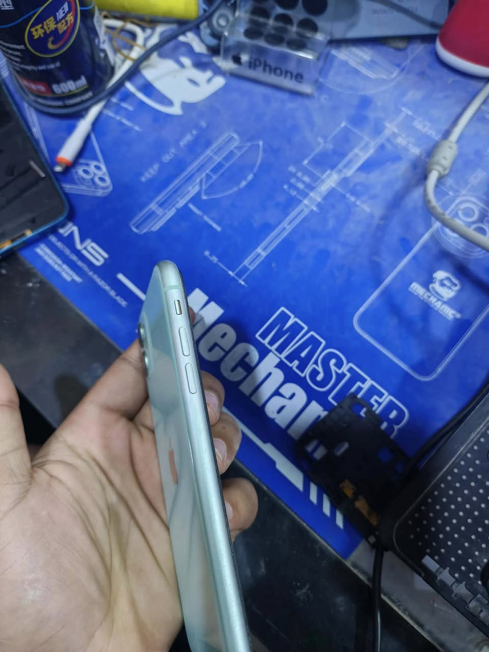 سلام عليكم آيفون ١١عادي
الجهاز كلش  نضيف ما مفتوح شرط 
بطاريه ٧٧ جهاز كلش نضيف
السعر ٢٢٥الف وبي مجال 
لل شراي فقط
مكاني ناصريه سوگ الشيوخ


**إذا كنت صاحب هذا الإعلان وتريد حذفه لأي سبب، رجاءا أرسل رسالة إلى الدعم الفني**