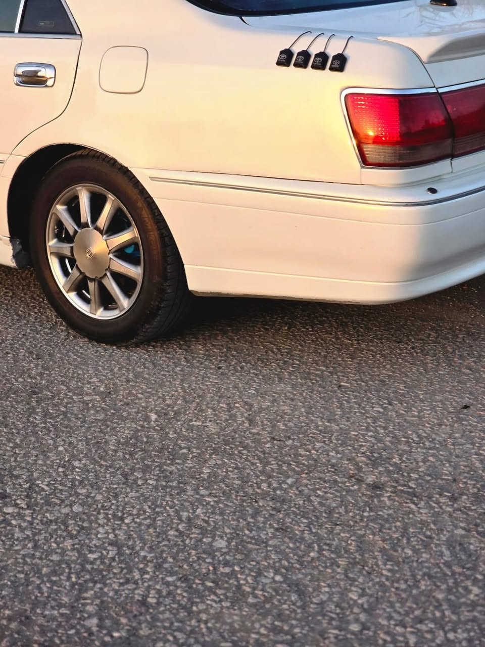 ملكه  رقم صلاح الدين  سنويه ل 27 بسمي  مكفوله من الكص والصوليات ونقل  شواصي مكفوله
مكينه كير حداديه تخم تاير  جاهزه 
شاصي 71 مكينه فيفتي  مصبوغه عام مكينه وكير وحداديه مكفولات السعر 120 وبيها مجال الاتصال *********** مكاني بابل القاسم
