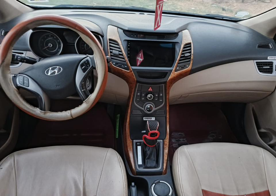 النترا موديل ٢٠١٦ رقم بصره حره تحويل وارد خليجي مكفوله من الضربة والصبغ بيها جاملغ الامامي بارد و محرك ١٨٠٠ فول مواصفات فتحه شاشه ويلكب تحكم استرين حساسات امامي
وخلفي
السعر ١٢٢
للاستفسار اكثر الاتصال على ‭٠٧٧١ ٢٥٧ ٧٨٨١‬
•
