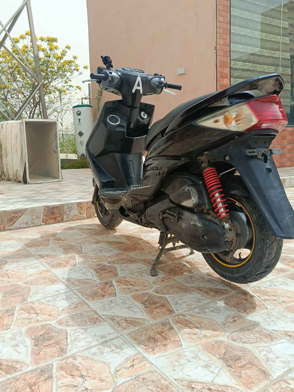 سلام عليكم
سكنس فحل انضف من صورة كلشي شغال بيهة مكينة برغي مامفتوح بيهة للاستفسار اكثر خاص او تصال على الرقم ***********
