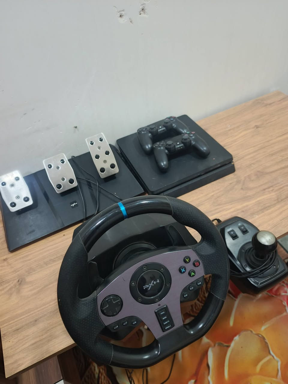 للبيع بلي 4 ذاكره 1تيره مع الدركسون كامل


**إذا كنت صاحب هذا الإعلان وتريد حذفه لأي سبب، رجاءا أرسل رسالة إلى الدعم الفني**