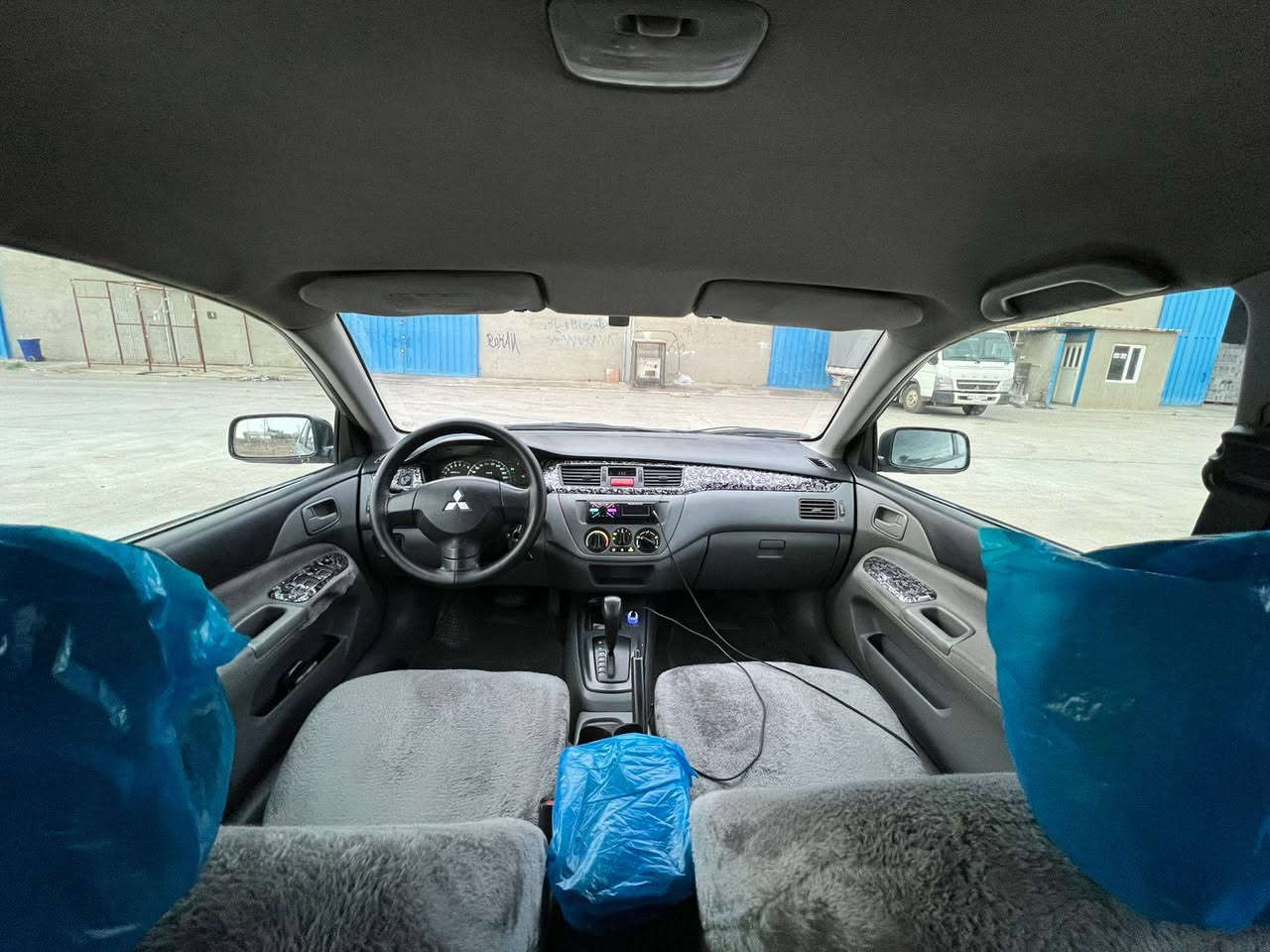 میستۆبۆشی لانسەر 2010  گێر تۆماتیک
 پێنج پارچەی بۆیاخە 
بە حیزام دەیفرۆشم
 بێ تەقەو رەقە پێشو پشت کەپس
مەکینە بچوک

سعر : لە کۆمێنت داوای بکە ڕاستەوخۆ بۆت دێت 🤖 

 گێرو مەکینە بەشەرت 
سەنەوی نوێیە شەغالە

ژمارەی خاوەنەکەی 
 ***********
