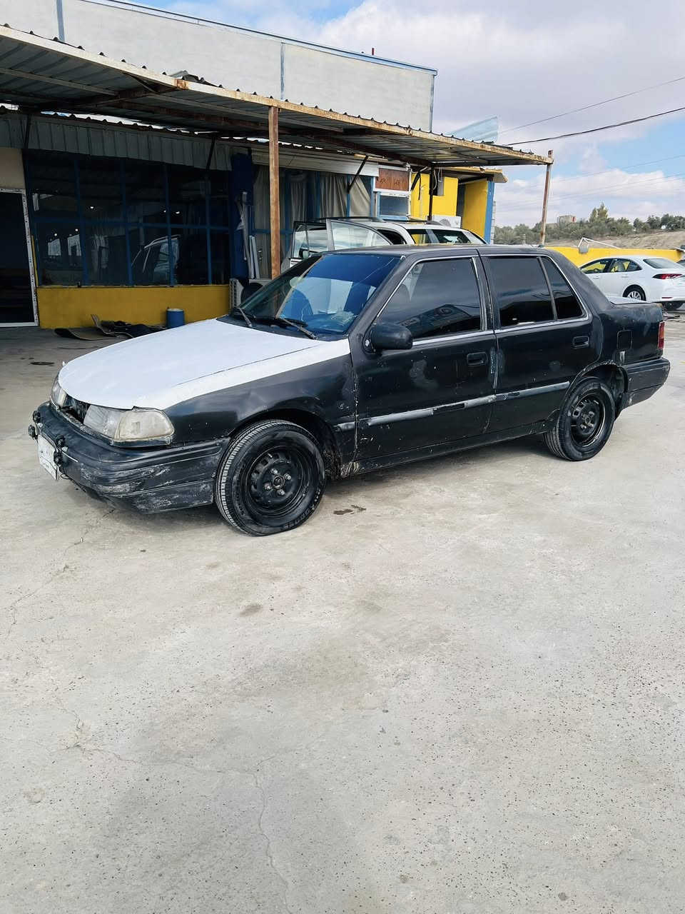 السلام عليكم هونداي اكسلة 1992 للبيع النترا مسطرة السيارة جاهزة من كلشي كير ومحرك بالشرط تخم تاير جديد صدر امامي خلفي جديد كهربائيات كلها شغالة رقم ديالى مشروع وطني تحويل ثاني يوم السعر 23 ورقة وبيها مجال للشراي للأستفسار ***********
