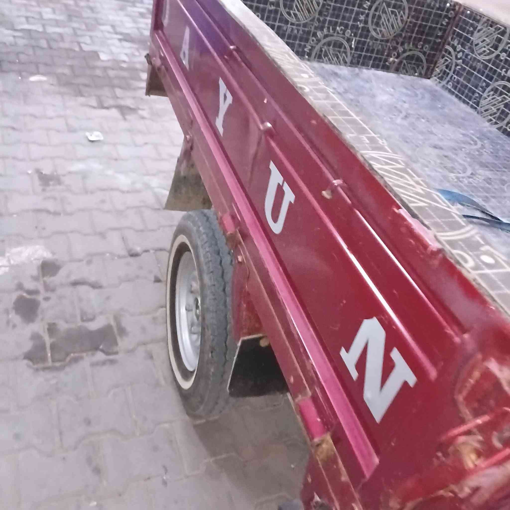سلام عليكم ستوته دايون موديل 2023 كفاله عامه من الصبغ والتجفيت المحرك بلادي ما ملعوب بي جبته مليونين الله شاهد اشتغل بيهه حمل جلبه مال شارع ولا مره وكفتني بشارع ملشي بلادي على حطه ايدك مبدل بس جوزتها الله شاهد كله بلادي من الطول للطول سعر 1800 مكاني بغداد مدينه الصدر رقمي *********** فقط واتساب رجاءا
