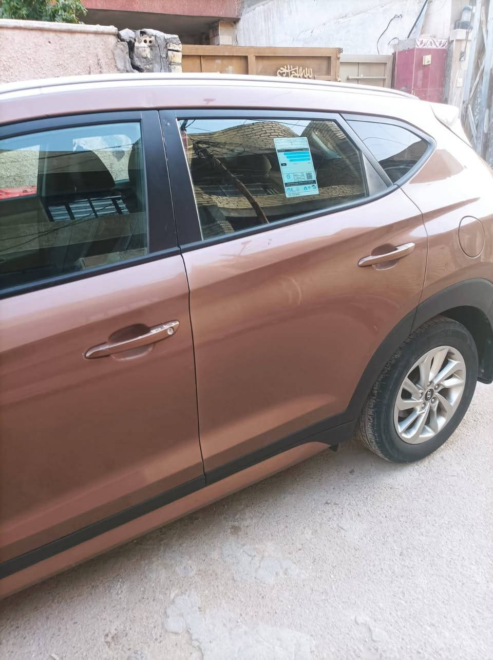 السلام عليكم توكسان ٢٠١٦ امريكي سياره جديده وحلوه للبيع مكاني بغداد الدوره شارع ٦٠ حادثاها جاملغ امامي فقط بدون دواخل (***********//***********) السعر ١٥٠ وبيها مجال للطيبين
