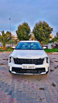 سورينتو خليجي ماشي 27 دولية محرك 6 فووووووول عدا البانوراما كفالة عامه...