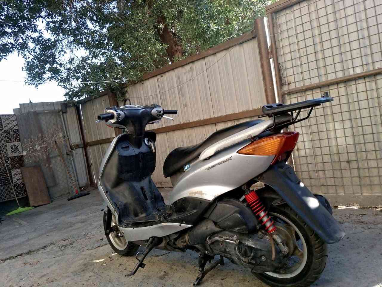 للبيع ياباني خطين سعر 300مكاني الشعب ***********
