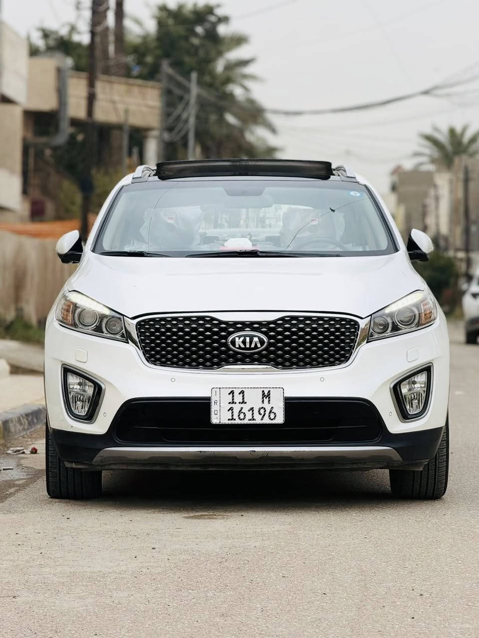 سورنتو ١٦ خليجي  رقم بغداد بسمي
فول مواصفات  واحد ع واحد 
مكفولة كفالة عامة فقط بارد
محرك  والكير كفالة عامة 
عداد المسافة 99 حقيقي 
 المواصفات 
ستة سلندر 
٧راكب 
فور ويل 
٣ قطع تبريد 
جنطة كهربائية 
بصمة تشغيل 
ابواب بصمة
مرايات شفط مع اشاير 
زراك لايت 
بانو راما 
مري شفط 
علامة سورنتو بدوسة ضوئيه
حساسات امامي
حساسات خلفي
٤ انضمة تشغيل سبورت ...ايكو.... عتيادي... ادشن
٥ ويل كروم
شاشة 
جي بي اس
فول تحكم ستيرن 
نضام تثبيت السرعة
مكينة وكير وحدادية كلش جديده
زنون عالي  ناصي 
كشافات ضباب
كشن السايق ولراكب كهربائي
كامرة دوارة خلفية
كشن امامي خلفي تدفئة وتبريد 
ونعتذر عن الاطالة بعد بيه مواصفات 
السعر٢١٣ وبيها مجال 
رقم الاستفسار***********
العنوان بغداد
