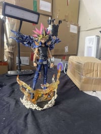 مجسمات انمي • ١٣ قطعة • توصيل