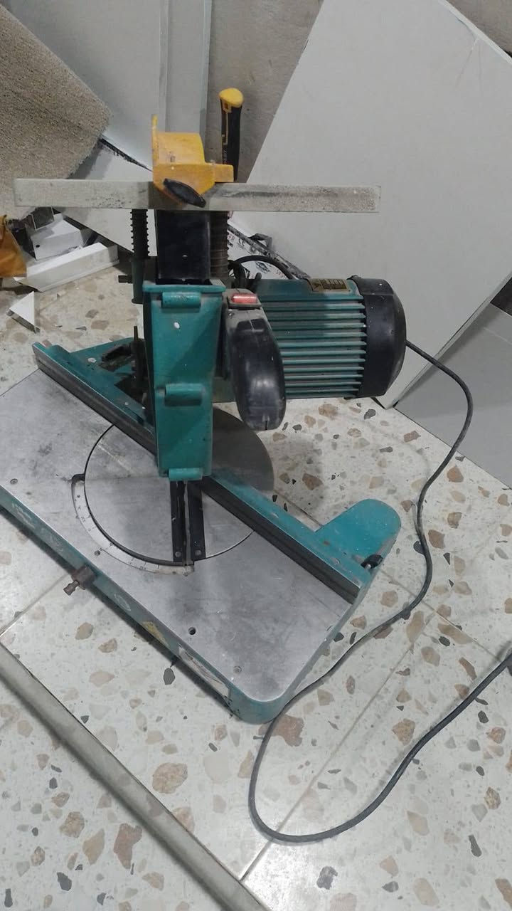 السلام عليكم. للبيع كتر يلمز تركي أي استفسار الاتصال على الرقم ***********.   ***********. أو على الخاص في بابل الحله
