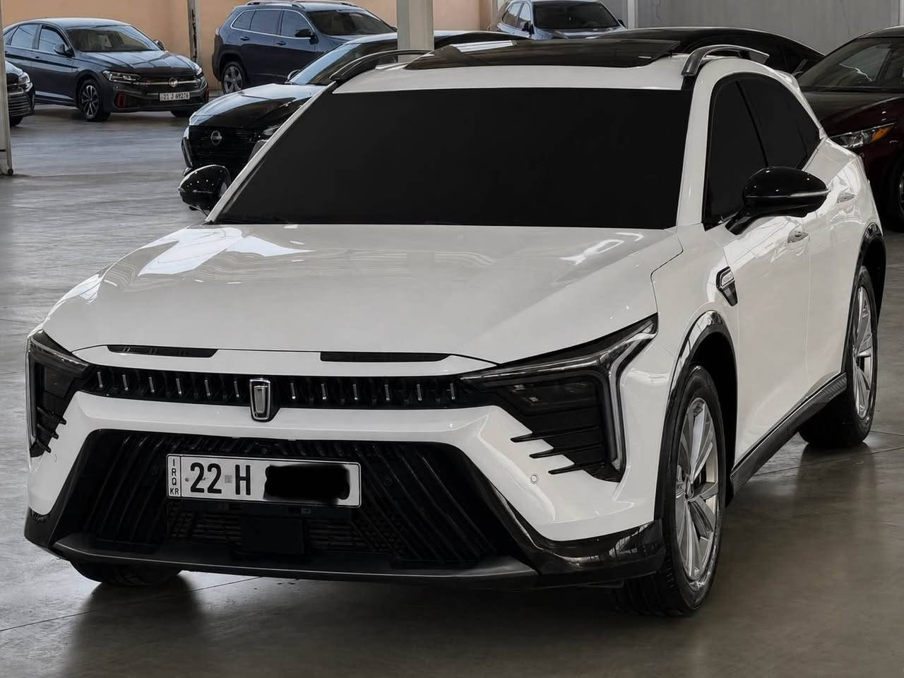 🚗 Bestune B70S 2023 | بێستون B70S مۆدێل 2023

✅ بێ بۆیاخ (Original Paint)
🛣️ 70,000 کیلۆمەتر ڕۆیشتووە
💵 نرخ: 143 وەرەق
***********
***********

✨ مواسەفات:

✅ Smart Key (کلیلێکی زیرەک)
✅ Push Start / Stop (ستارت و کوژاندن بە دوگمە)
✅ Panoramic Sunroof (سانڕۆفی پانۆراما)
✅ 360° Camera (کامێرای ٣٦٠ پلە)
✅ Front & Rear Camera (کامێرای پێش و دواوە)
✅ Front & Rear Parking Sensors (سەنسۆری پارککردنی پێش و دواوە)
✅ Adaptive Cruise Control (کۆنترۆڵی خێرایی زیرەک)
✅ Lane Keep Assist (یارمەتی پاراستنی هێڵی ڕێگا)
✅ Lane Departure Warning (ئاگادارکردنەوە لە دەرچوون لە هێڵی ڕێگا)
✅ Forward Collision Warning (ئاگادارکردنەوە لە لێکدان لە پێشەوە)
✅ Blind Spot Monitoring (چاودێریکردنی خاڵی کوێر)
✅ Automatic Emergency Braking (بڕێکی فریاکەوتنی ئۆتۆماتیکی)
✅ LED Headlights (چرای LED)
✅ Daytime Running Lights (DRL) (چرای ڕۆژ)
✅ Auto Hold (ڕاگرتنی ئۆتۆماتیکی ئۆتۆمبێل)
✅ Electronic Parking Brake (بڕێکی پارککردنی ئەلیکترۆنی)
✅ Drive Modes (Eco / Normal / Sport) (دۆخی لێخوڕین: ئابووری / ئاسایی / وەرزشی)
✅ Leather Seats (کورسی چەرمی)
✅ Electric Driver Seat (کورسی شۆفێری کارەبایی)
✅ Memory Seat (بیرگەی کورسی)
✅ Heated Seats (کورسی گەرمکەرەوە)
✅ Ventilated Seats (کورسی ساردکەرەوە)
✅ Dual Zone Digital A/C (کۆنتڕۆڵی دیجیتاڵی دوو ناوچەیی بۆ کولێر)
✅ Large Touch Screen (شاشەی گەورەی لەمس)
✅ Apple CarPlay & Android Auto (پەیوەستبوونی مۆبایل)
✅ Multifunction Steering Wheel (فەرمانی چەندکارە)
✅ Paddle Shift (شفتی دەستی لەسەر فەرمان)
✅ Electric Folding Mirrors (ئاوێنەی کارەبایی داخراو)
✅ Tire Pressure Monitoring System (TPMS) (سیستەمی چاودێریکردنی فشاری تایەر)
✅ ABS / ESP (سیستەمی دژ بە قوفڵبوونی برێک و پاراستنی هاوسەنگی)
✅ Alloy Sport Wheels (ئەڵۆی وەرزشی)

🚘 ئۆتۆمبێلەکە زۆر پاک و خاوێنە، هەموو شتەکانی بە تەواوی کار دەکەن و ئامادەی بەکارهێنانە.
٢ ساڵ زەمانی شەریکەی تیا ماوە 

📍 شوێن: سلێمانی

📞 بۆ زانیاری زیاتر و بینینی ئۆتۆمبێلەکە، پەیوەندی بکە.
«»«»«»«»«»«»«»«»»»«»«»«»«ـ«»»»«»«ـ»«
🚗 Bestune B70S موديل 2023

✅ بدون صبغ (دهان وكالة)
🛣️ الممشى: 70,000 كم
💵 السعر: 143 ورقة
***********
***********

✨ المواصفات:

✅ مفتاح ذكي (Smart Key)
✅ تشغيل وإطفاء بالبصمة (Push Start / Stop)
✅ فتحة سقف بانوراما (Panoramic Sunroof)
✅ كاميرا 360 درجة (360° Camera)
✅ كاميرا أمامية وخلفية (Front & Rear Camera)
✅ حساسات أمامية وخلفية (Front & Rear Parking Sensors)
✅ مثبت سرعة راداري (Adaptive Cruise Control)
✅ نظام الحفاظ على المسار (Lane Keep Assist)
✅ تنبيه مغادرة المسار (Lane Departure Warning)
✅ تحذير الاصطدام الأمامي (Forward Collision Warning)
✅ مراقبة النقطة العمياء (Blind Spot Monitoring)
✅ فرامل طوارئ أوتوماتيكية (Automatic Emergency Braking)
✅ مصابيح LED
✅ إنارة نهارية (DRL)
✅ Auto Hold
✅ فرامل يد إلكترونية (Electronic Parking Brake)
✅ أوضاع قيادة (Eco / Normal / Sport)
✅ مقاعد جلد
✅ مقعد السائق كهربائي
✅ حفظ وضعية المقعد (Memory Seat)
✅ مقاعد مدفأة
✅ مقاعد مبردة
✅ مكيف أوتوماتيكي ثنائي المناطق (Dual Zone Digital A/C)
✅ شاشة لمس كبيرة
✅ Apple CarPlay و Android Auto
✅ مقود متعدد الوظائف (Multifunction Steering Wheel)
✅ بدلات تبديل السرعات خلف المقود (Paddle Shift)
✅ مرايا كهربائية قابلة للطي
✅ نظام مراقبة ضغط الإطارات (TPMS)
✅ أنظمة الأمان ABS / ESP
✅ جنوط رياضية ألمنيوم (Alloy Sport Wheels)

🚘 السيارة نظيفة جداً، بدون أي صبغ، وجاهزة للاستخدام مباشرة.
سنتین ضمان الشریکە ویا

📍 الموقع: السليمانية

📞 للاستفسار والمعاينة، يرجى التواصل. السليمانية, العراق
