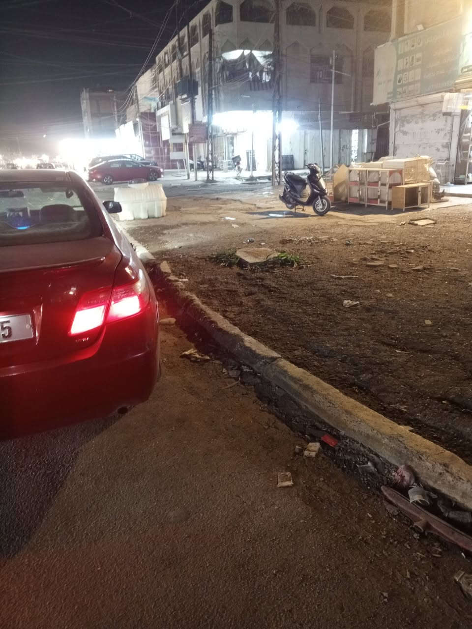 السلام عليكم كامري 2007 وارد امريكي4سلندر 2400المرغوب مكينه وگير مكفولات ناعمه تبريد وتدفئة شغالات كشن سايق كهرباء تخم تاير وباتري وسلف وداينمو وفيتبم وقاعدة جدد بأسمي ابيع تحويل بشرط رقمها ذي قار دولي هزة جديدة بيها نقص عنبار بريك ودبل خلفي انزلك من سعرها وبخدمتك سعرها معقول بيها قمارة تبديل گص مكاني بغداد الشعب***********
