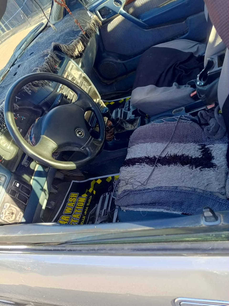 للبيع فكترة  النضافة شوفت عينك كهربائيات كلها شغاله محرك گير خير من الله. رقم ديالى صاحبها الشرعي موجود بالقائم يعني الك تحويل مباشر السعر (30) وبيها مجال  للأستفسار اكثر.. اتصل وتدلل *********** متوفر وتساب
