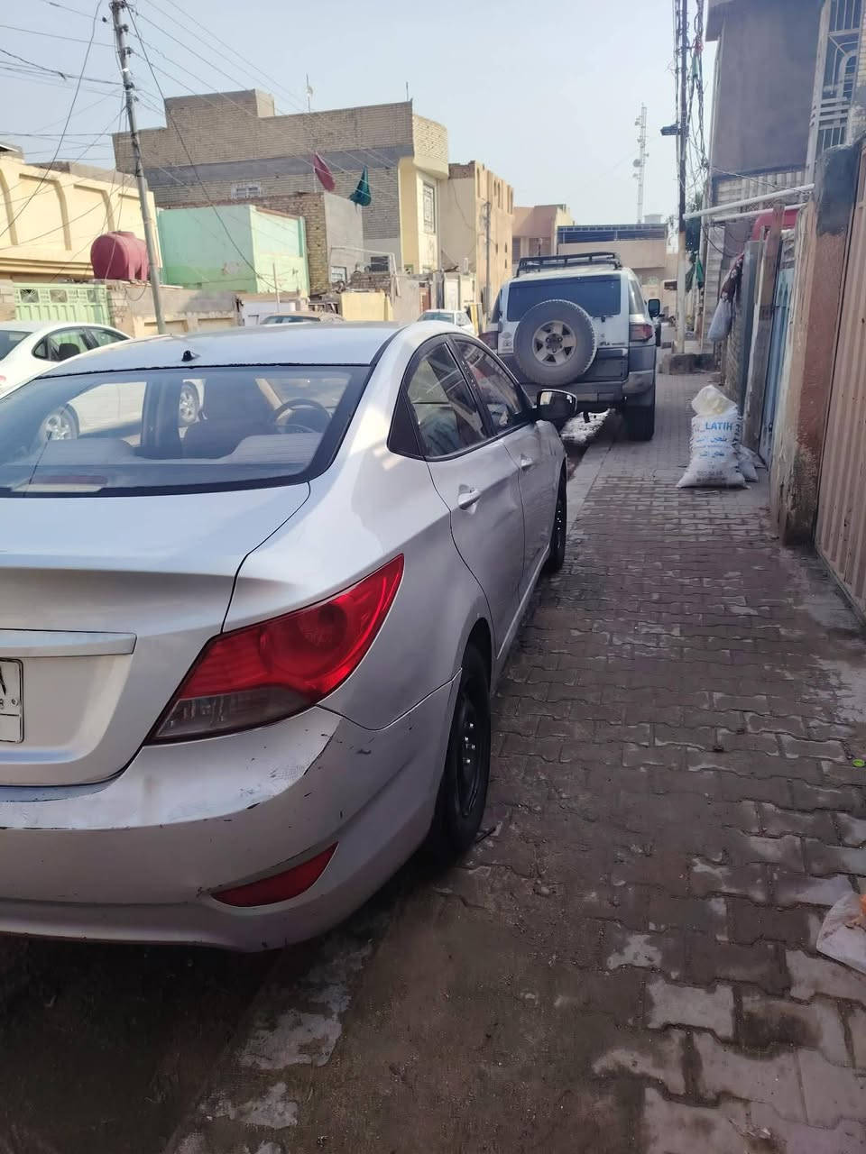 سلام عليكم اكسنت موديل ٢٠١٤ مصبوغه حزام بدون ضربه السعر ٦٨ وبيها مجال ***********
