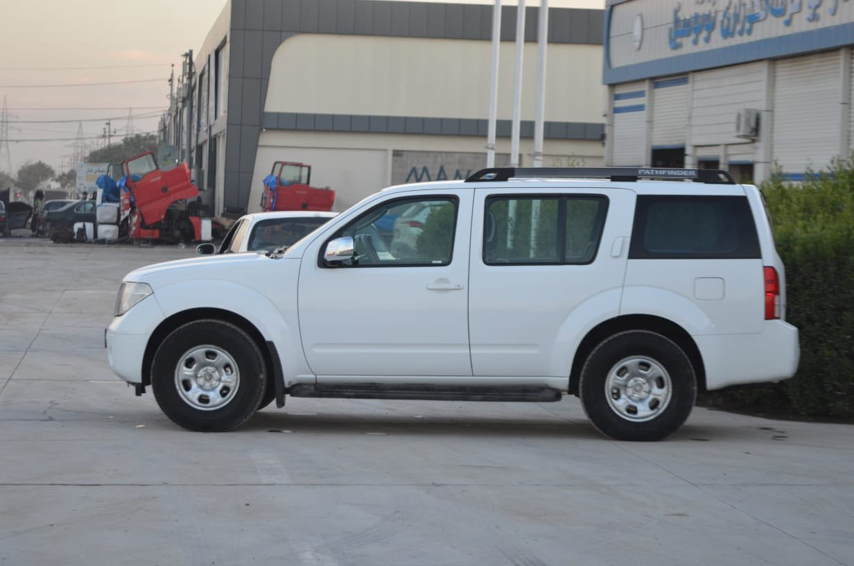 ‎نيسان باسفندر 2006  خلیجی 
‎رقم إنكليزي أربيل
‎مكينه و  گیر بی عە یب بشرت فحس 
‎بی بویاخ بی لیدراو 
‎دبل اکسل 
‎تبرید ٢ بە ش 
‎صورت داناوه بی بویاخ 
‎شوین کلار   
‎__________ 
‎. .  نیسان باسفندر 2006 
‎خلیجیه
‎صونر موجود صبخ مابی 
‎رقم و سنوی جدید انگلیزی 
‎حتی بارد مابی 
‎مکان سیاره کلار 
‎***********
‎
