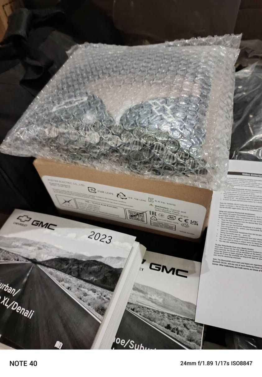 متوفر سماعات تاهو ويوكن دينالي جديد بالباكيت للاستفسار علق بتم يأتيك السعر عالخاص
***********
