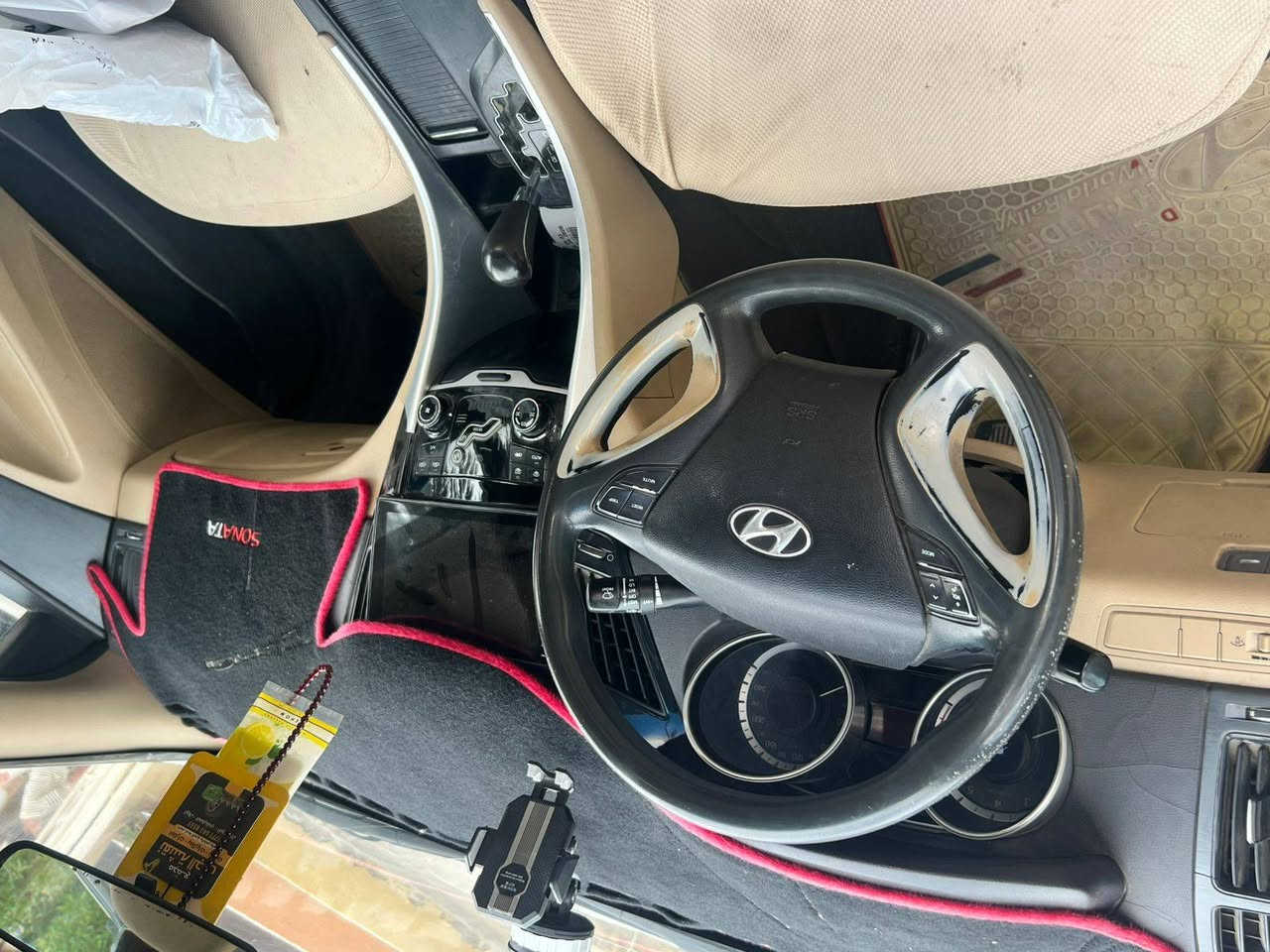 للبيع سوناتا خليجي موديل ٢٠١١ محرك ٢٤٠٠ مكفولة السعر ١٢٠ وبيها مجال العنوان كربلاء الحسينية


**إذا كنت صاحب هذا الإعلان وتريد حذفه لأي سبب، رجاءا أرسل رسالة إلى الدعم الفني**