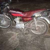 للبيع دراجه اربعه كير كهربائيات كله شغاله موديل 2020 الدراجه شغاله ونش...