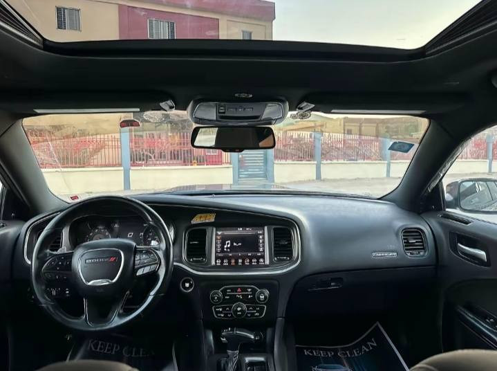 سلام عليكم
سيارة جارجر لبيع  سيارة كاملة ما ناقصها اي شي 
مكينة ما مفتوحة سيارة كفالة عامة 
السعر  200 ورقة وبيهة مجال لن عندي عملية ومستعجل 
رقم الهاتف 
***********
مكاني بغداد
