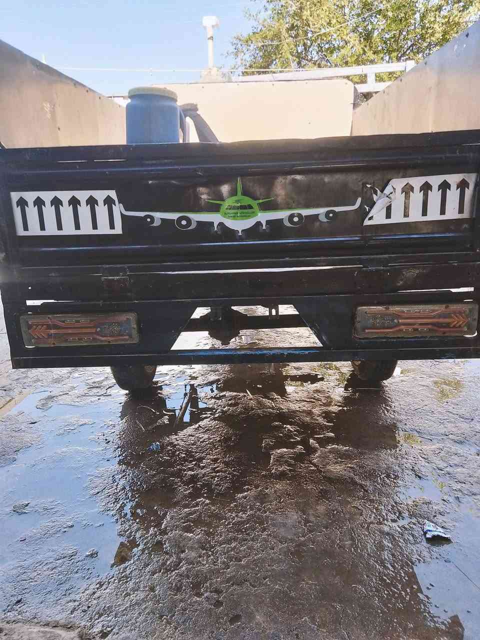 ستوته للبيع السعر 700 ستوته ادوات نضيفه بس ما مغسوله مكاني القرنه كامله مابيهه نقص سلف هندر كلوبات كلشي شغال بيه واتساب موجود ***********
