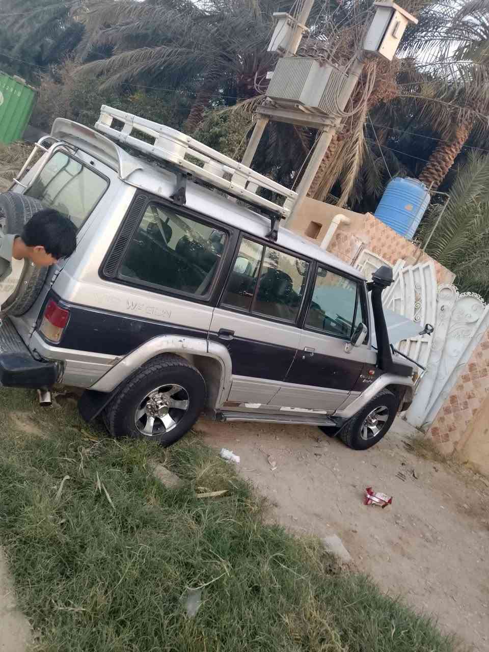 سلام عليكم كالوبر موديل 1993رقم بغداد بسمي تحويل ثاني يوم محرك فيفتي ‏‪***********‬‏
