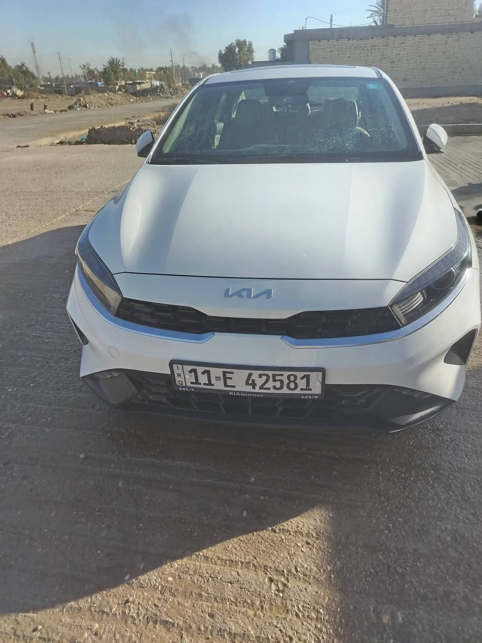 سلام عليكم سيراتو ٢٣ فول مواصفات عنواني صويره *********** السعر ١٤٣ بيها تصليح بجنطه قبق جنطه مبدل الجاملغات بيهن بارد ربع منهن محرك ٢٠٠ ماشيه ٣٣
