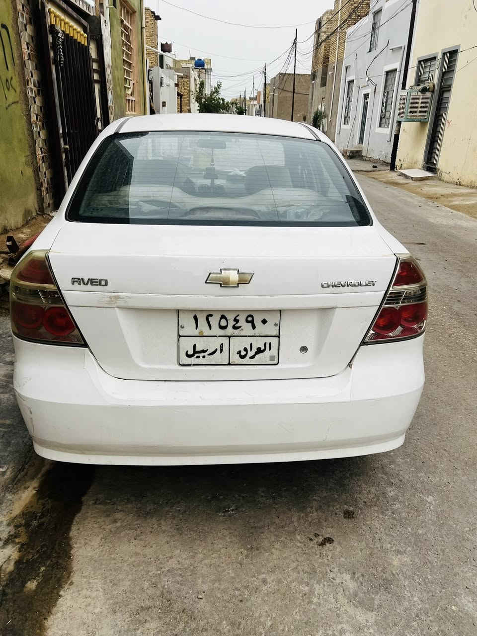 سلام عليكم افيو موديل 2009 وارد كوري دواخل اسود 
محرك مفتوح 1400 للبيع السعر 65 وبيها مجال 
سياره بيها صبغ اقل من الحزام مكفوله من الضربه الداخليه 
محرك نظيف كيرها مابي اي مشكله تبريد شغال حدادية وسط 
مكاني نجف مقابل قرية الغدير 
للتواصل *********** موجود فيس وواتساب
