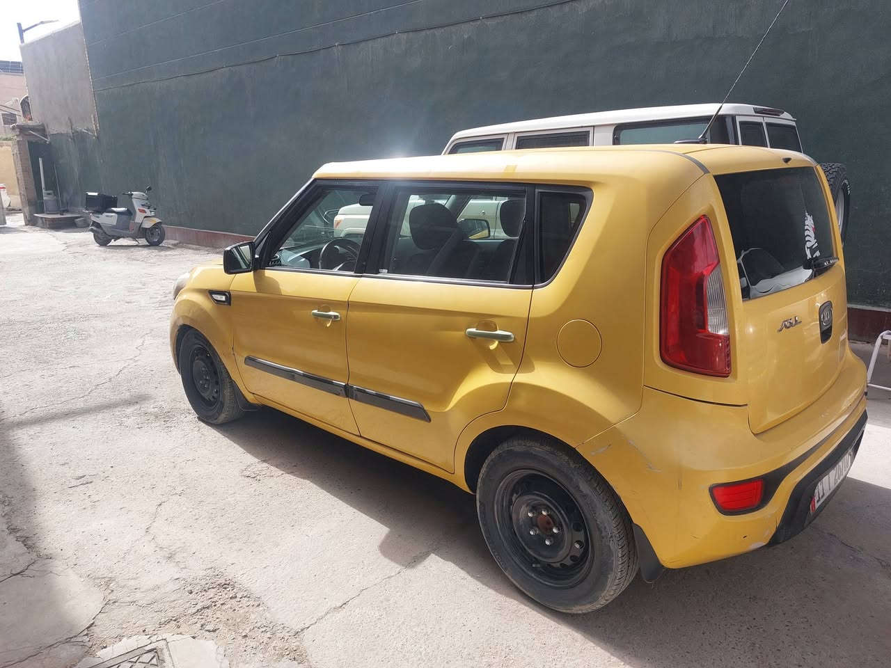 كياء صول وراد أمريكي 2012  مكينه 1600  بسمي سياراه 78 وبيه مجال رقم ***********
