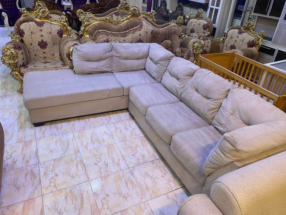 💫ديوان كورنر ماركة اشلي 8 طبي مقعد💫مستخدم 💫قماش كتان  💫مقعد طبي 💫السعر 700 الف العنوان :— بغداد __المحمودية *********** بغداد, العراق
