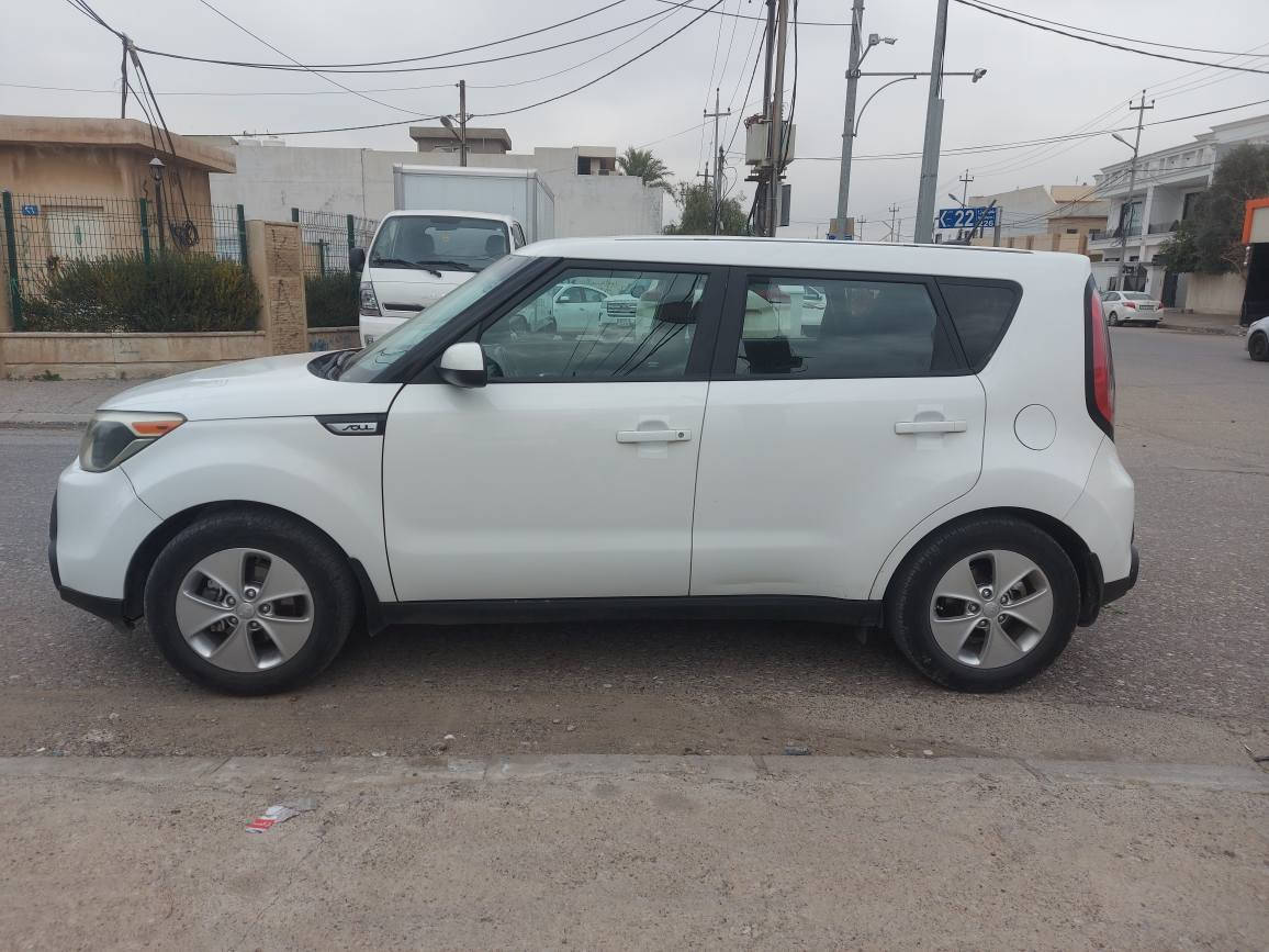 كباسؤل موديل 2016 رةنك سبى 66هةزار رؤيشتية 5بارجةى سبوغى امريكاى هةية بةس بةمبى ليدراية .رقم سليمانية سيارةكة لةهةوليرة .نرخى .99$ مةجالةكى كةم .ت   ***********  
كيا سؤل موديل 2016 ماشية 66الف بية 5قطعة سبوغ أمريكا بدون دواخل رقم سليماني. مكان سيارة اربيل سعر 99$.ت.*********** أربيل, العراق
