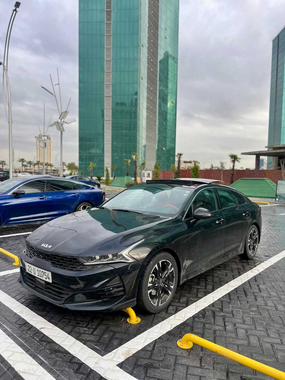 كيا فايف - KIA K5 🖤
موديل 2023
ماشية 40 الف
حادث / جملغ + ربع بونيد صبغ🔻بدون دواخل بشرط الفحص
ايرباك ستيرن سستم بلادي ✅
گئر ومحرك وحجر بيئه ورادار كلها سليمة شركة ✅
السعر 159 💲ورقه 💵 مرقم جاهز

موصفات فول 1/1👇
بانوراما
بصمة ابواب
بصمة تشغيل 
كشن جلد وكهربائي
داخل احمر 
موبايل شحن
اوتو هولد
بريك بصمة
تشغيل عن بعد
رادار امامي خلفي جانبي 
تحديد مسار قيادة آليه 
مانع انزلاق
انضمة قيادة 3 
شاشة مع كامرا خلفي دوارة
ويل كب كروم
فول تحكمات استيرن جهتين

صور الحادث ورقم الشاصي داخل المنشور 👇
العنوان اربيل شارع ١٠٠م (معرض اربيل كارس) 🏠
واتساب ☎️📞/ ***********
