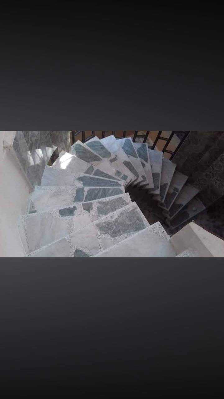 السلام عليكم يوجد لدينا بايات تقليف درج الون الي يعجبك موجود +يوجد لدينا همين كاشي الون الي يعجبك نجي ناخذ القياسات ونشدهن مجاني
اي استفسار على الاتصال *********** +***********
