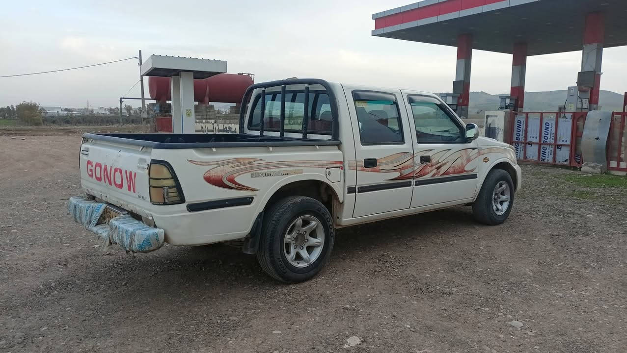 گۆنا مۆدیل 2009 کابلێتە ر مە نە فێس
بێ بویاخ بێ دە عم  مە کینە ی دوکە ڵ ئە کا 
گێر ئە کسل شانسی بە شە رت 
سعر 
24 گە ڵاو مە جال 
شوێن چم چماڵ 
ژم 
***********
***********
